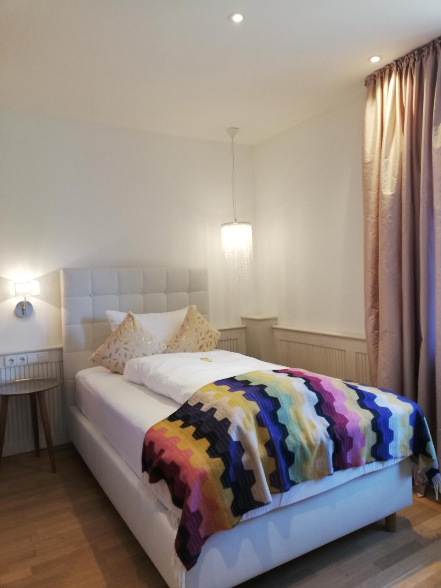 Gartenhotel Salzach Burghausen Eksteriør billede